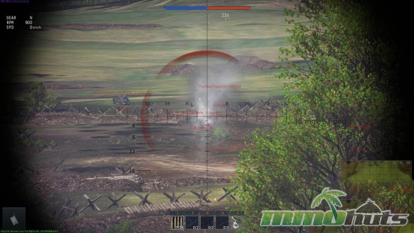 War-Thunder-Aiming-Tank-0