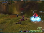 Forsaken-World-Attacking-Enemies